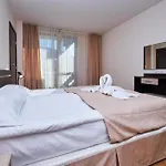 Sunrise Park - Free Wellness 아파트호텔 반스코