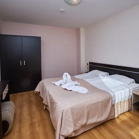 Sunrise Park - Free Wellness Ξενοδοχείο με διαμερίσματα 4*