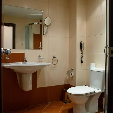 アパートホテル Sunrise Park - Free Wellness 4*