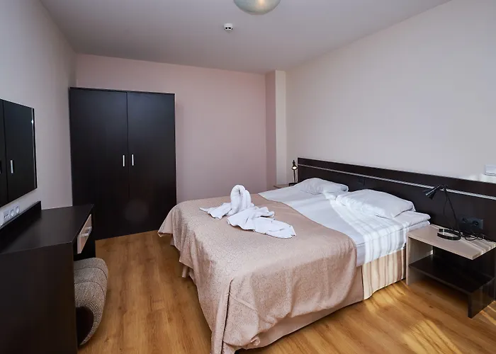 Sunrise Park - Free Wellness Aparthotel 4*